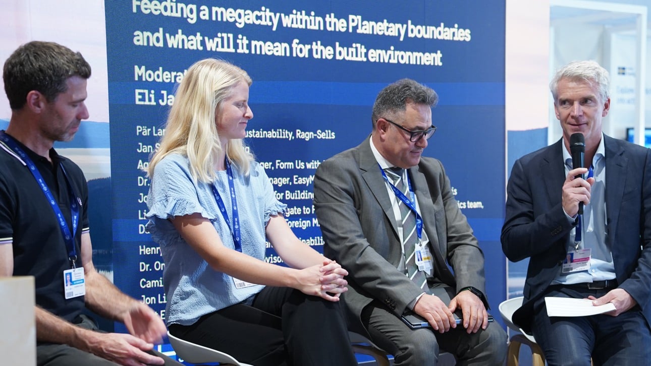 Panellists Jonathan Duwyn, Lise Coermann Nygaard, Dr. Omar Daraghmeh and Henrik Tegnell